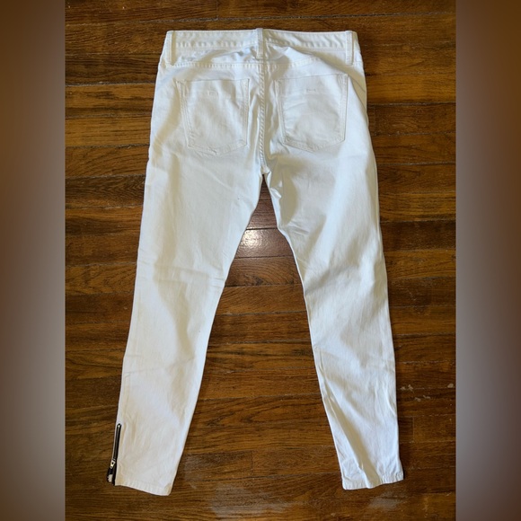 Women’s Banana Republic White Jeans Size 26 - Picture 2 of 8
